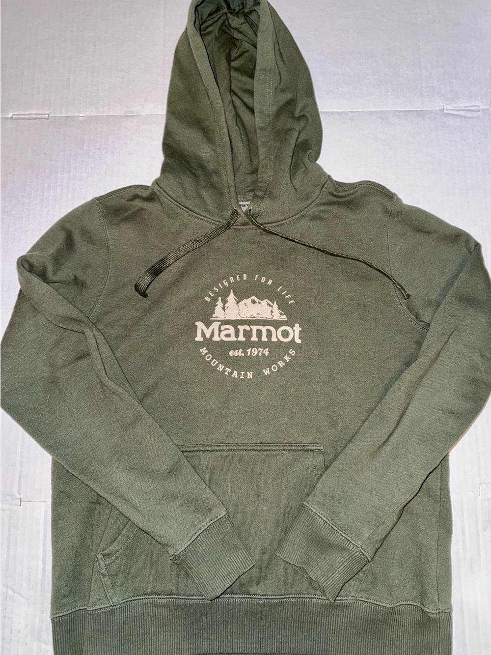 Marmot Mountain Works Olive Green Graphic Hoodie Size M